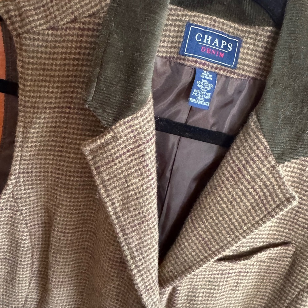 Classic Chaps XL Wool and Corduroy riding vest - Picture 14 of 15